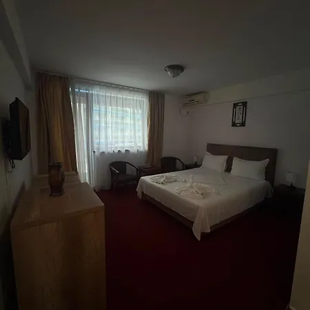 Hotel Ibiza 3*